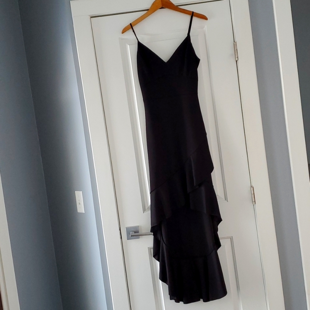 GEORGOUS Charlotte Russe black ruffle hem dress!